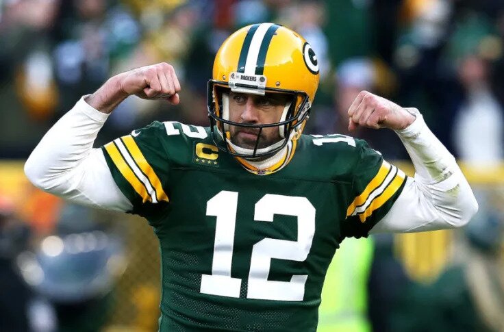 Aaron Rodgers Flexing